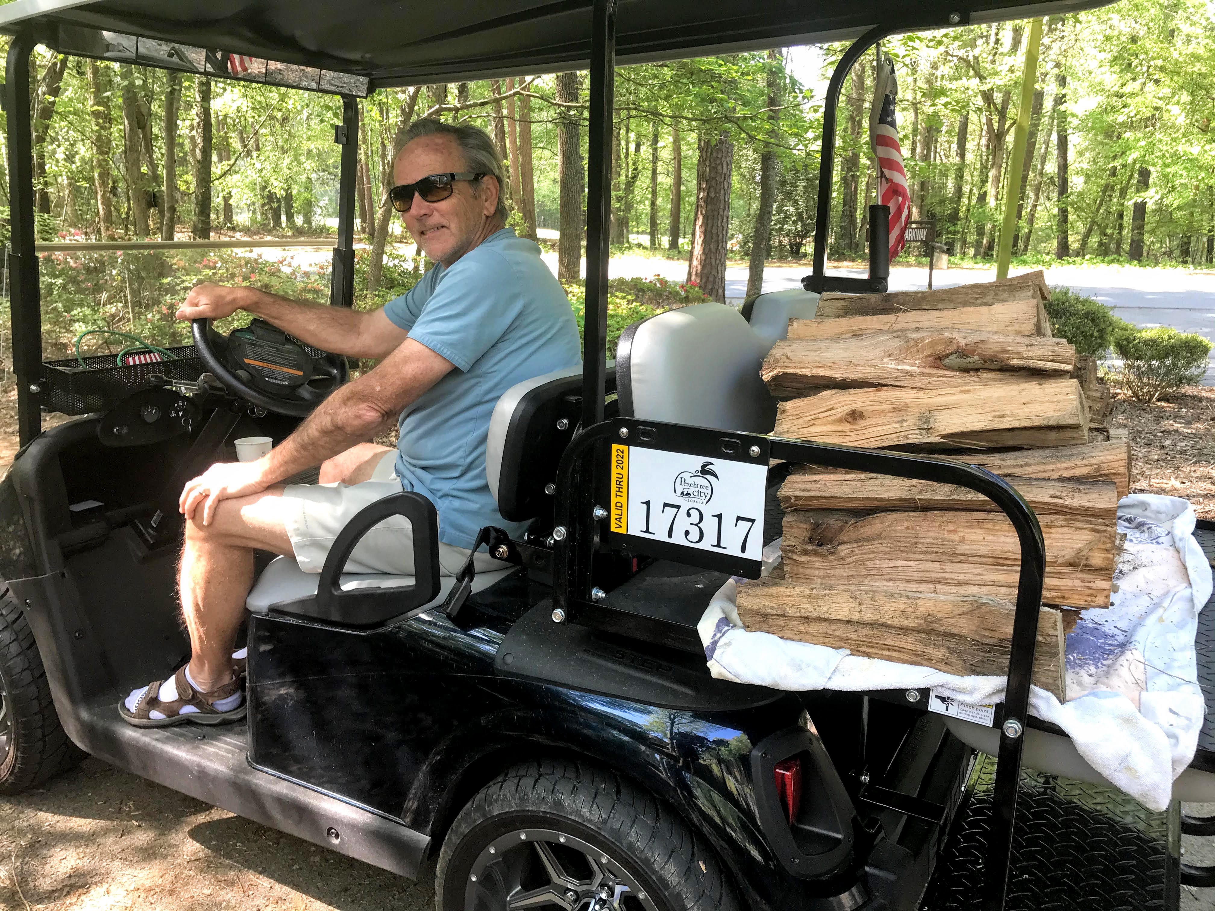 gas vs electric golf cart