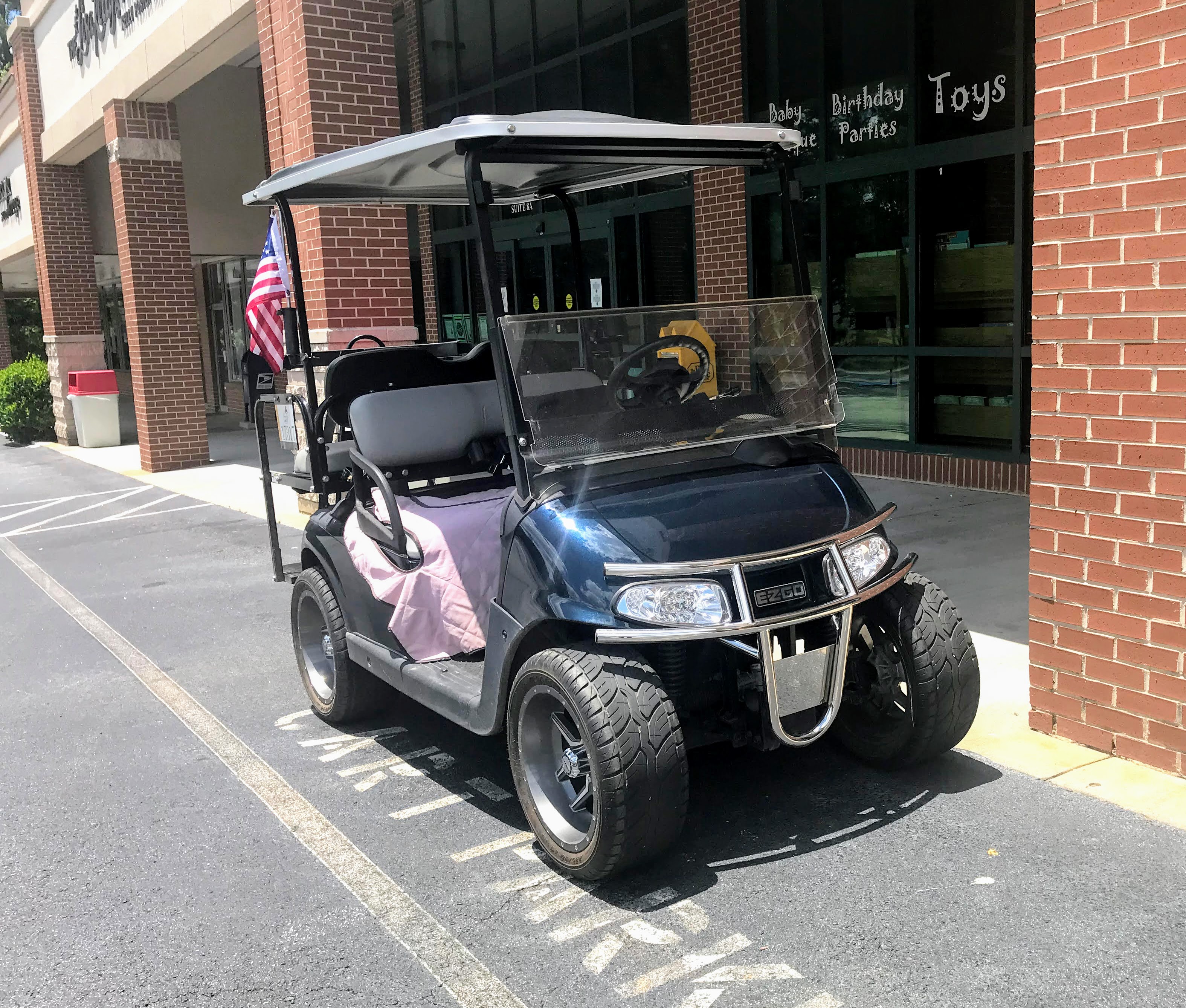 golf cart community in Peachtree City, Georgia