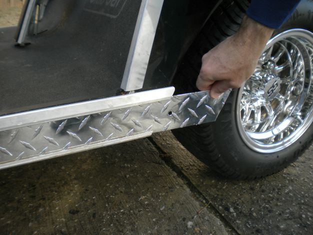 customized golf carts with diamond plate rocker panels