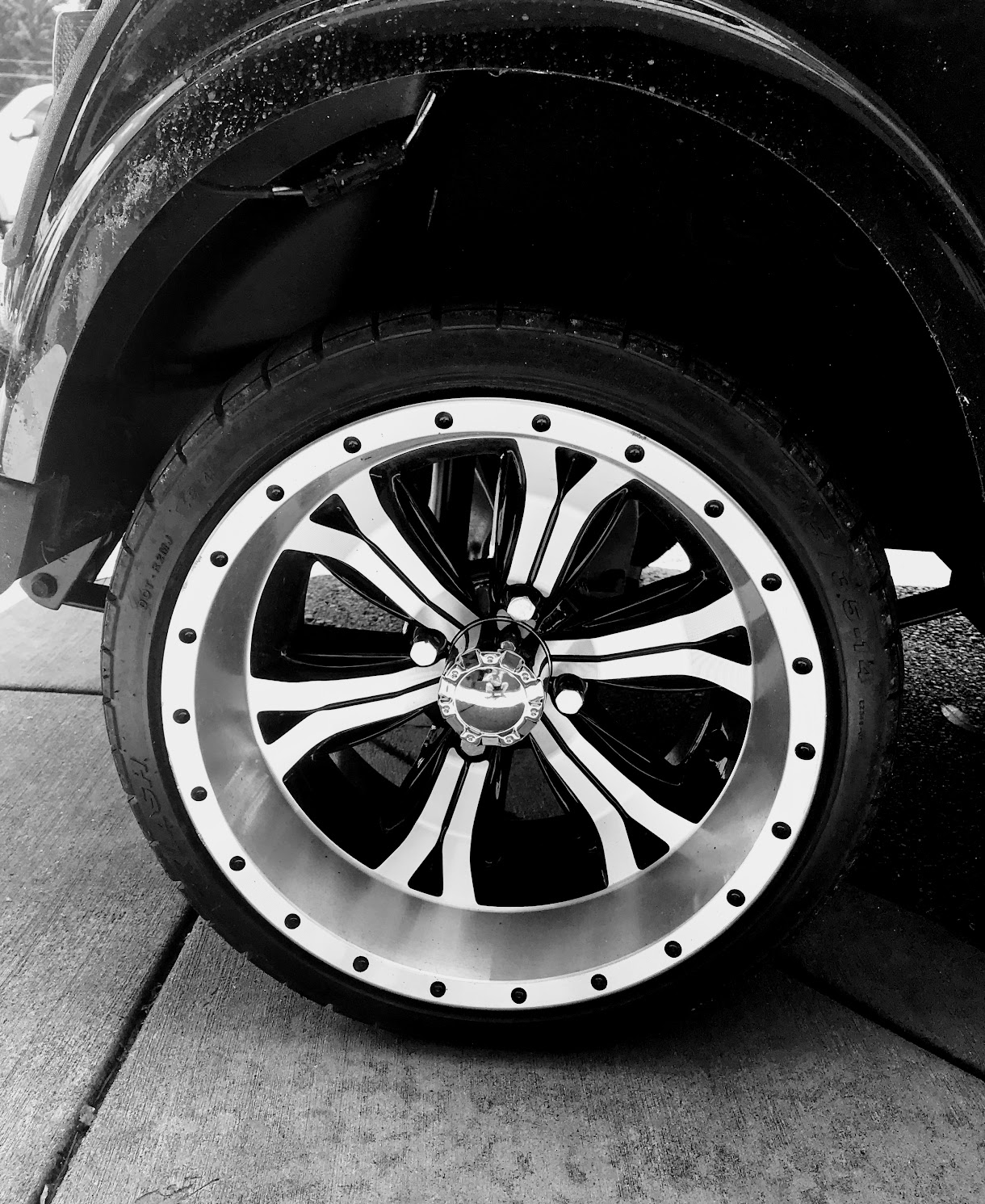 Golf Cart Wheels and Tires Sizes, Finishes for Style and Custom Look