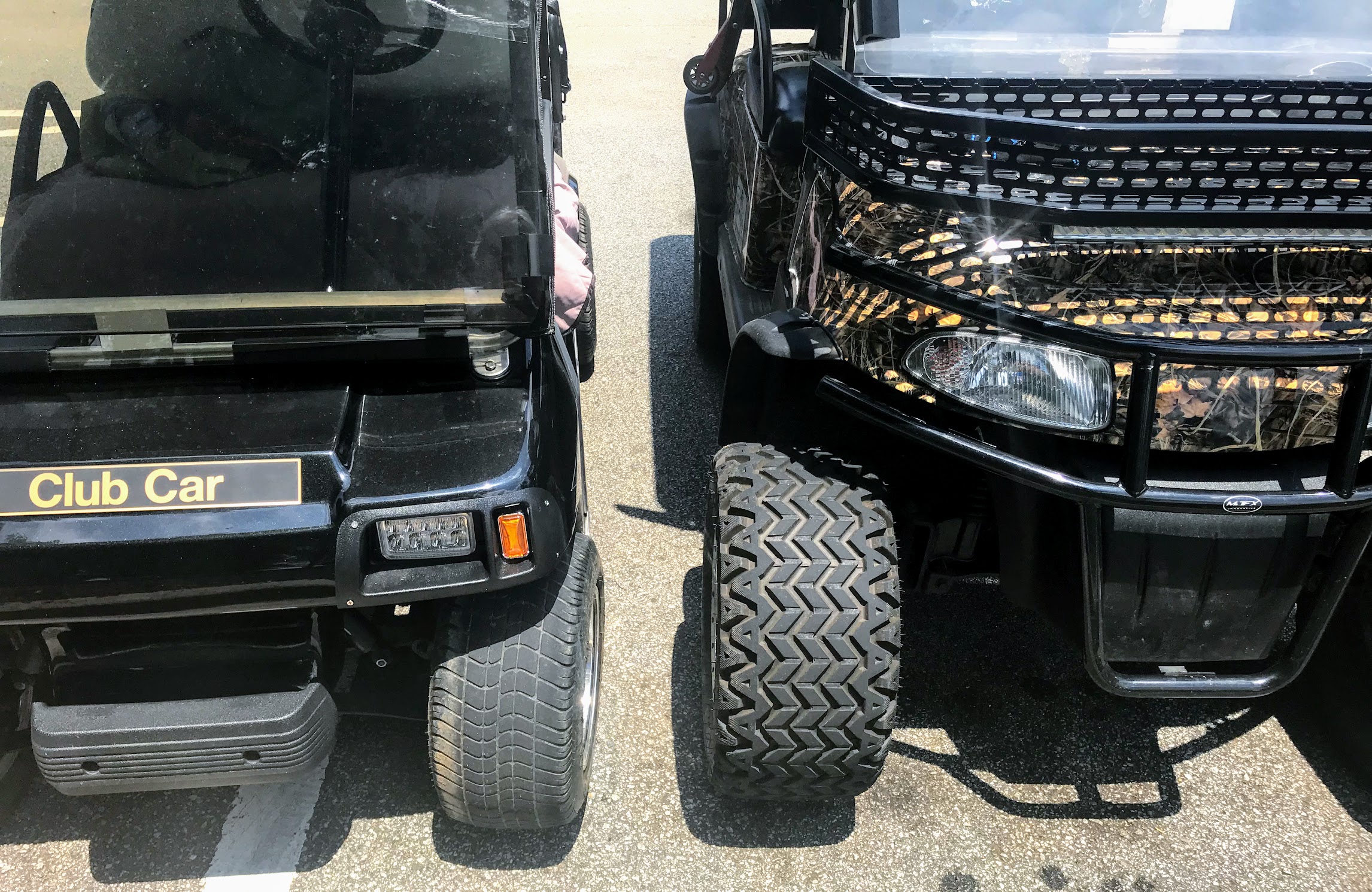 golf cart wheels and tires for lifted and non-lifted golf carts