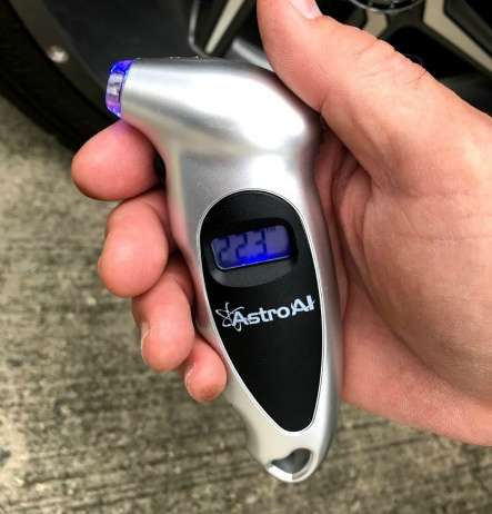 tire pressure gauge up close