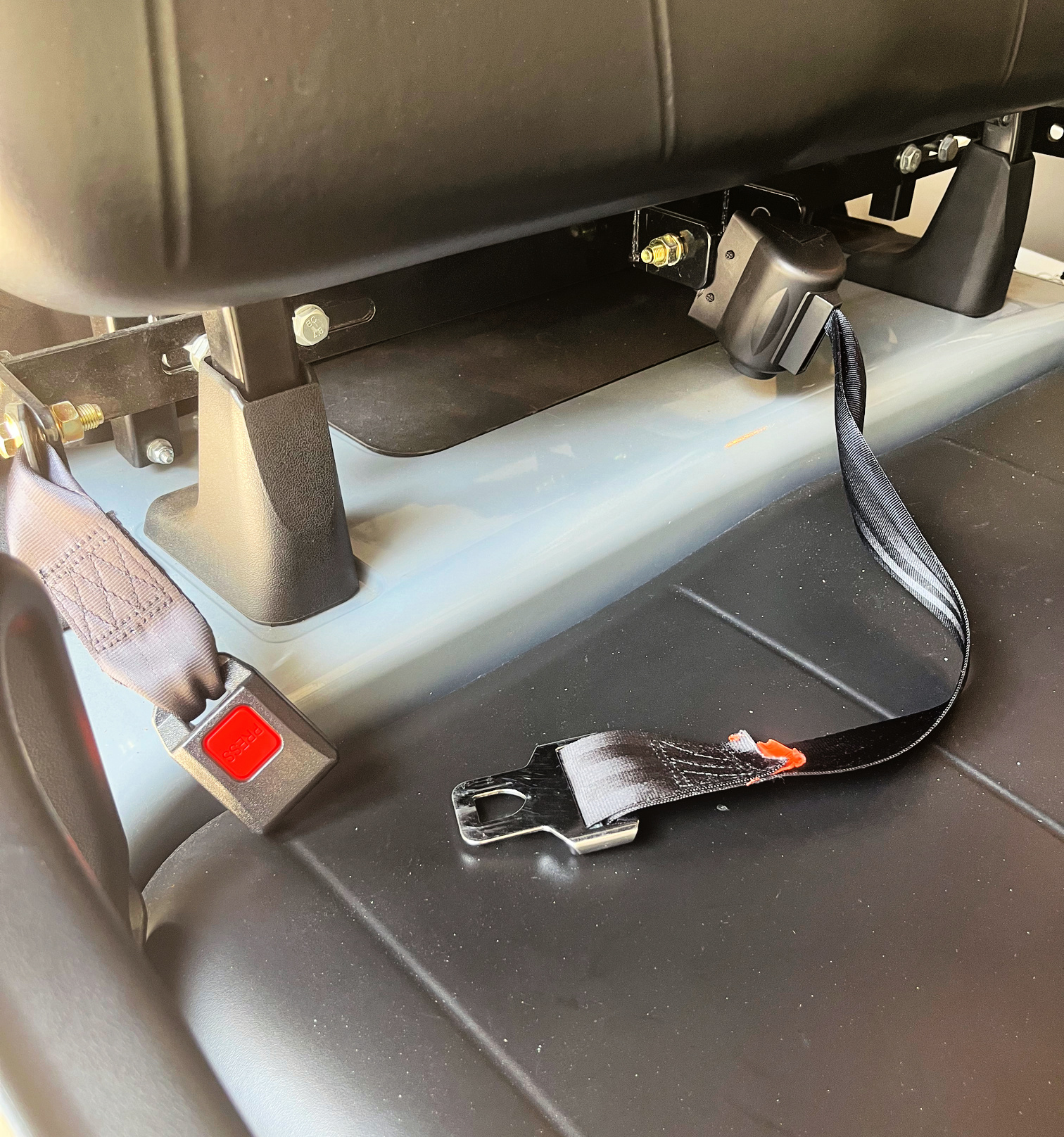 golf cart seat belts