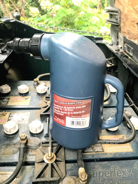 golf cart tips for watering your batteries