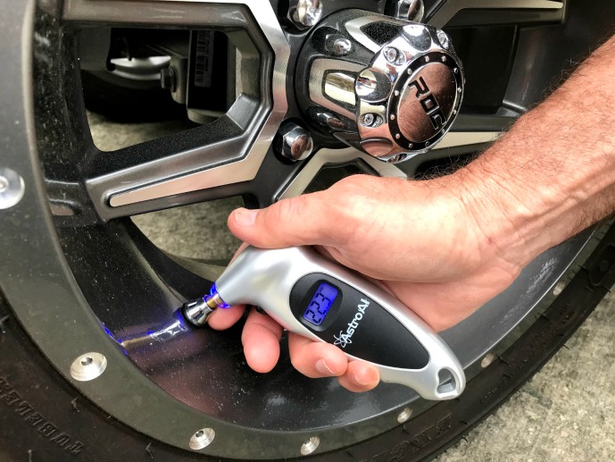 maintain correct golf cart tire pressure