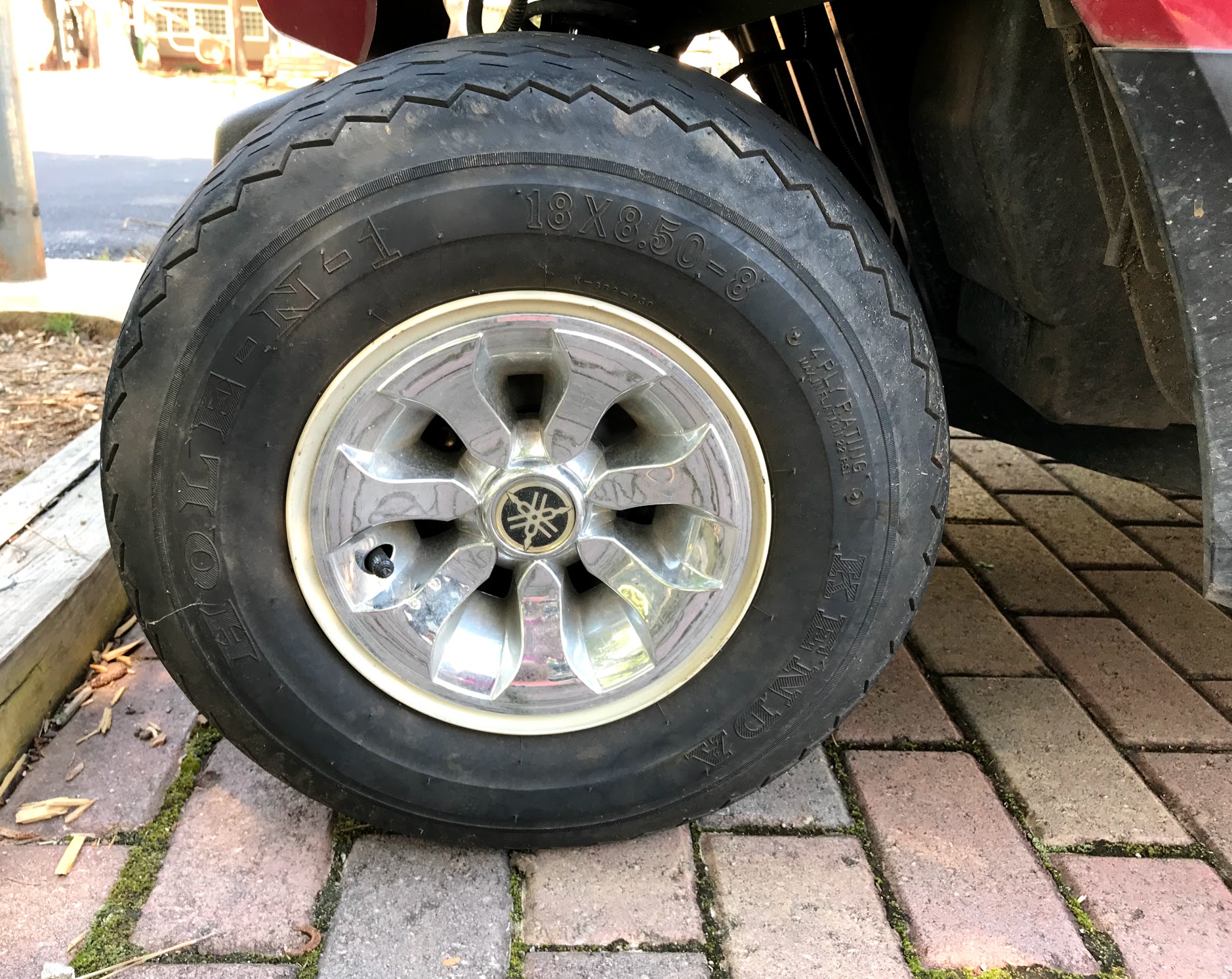 golf cart wheel covers and golf cart hub caps